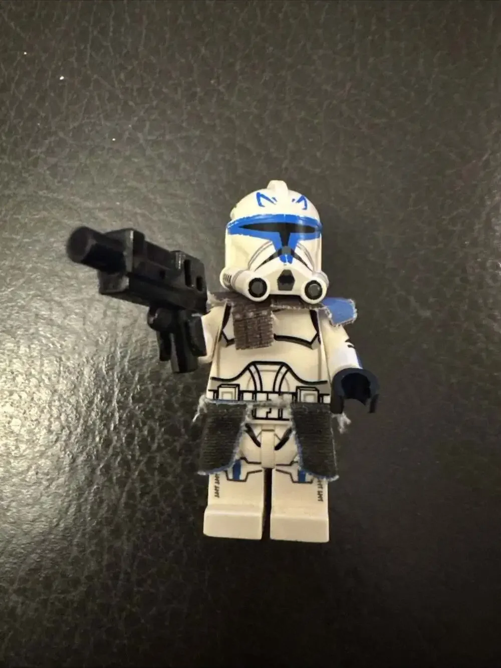 Lego Star Wars The Clone Wars Phase 2 Captain Rex Minifigure With Black Head